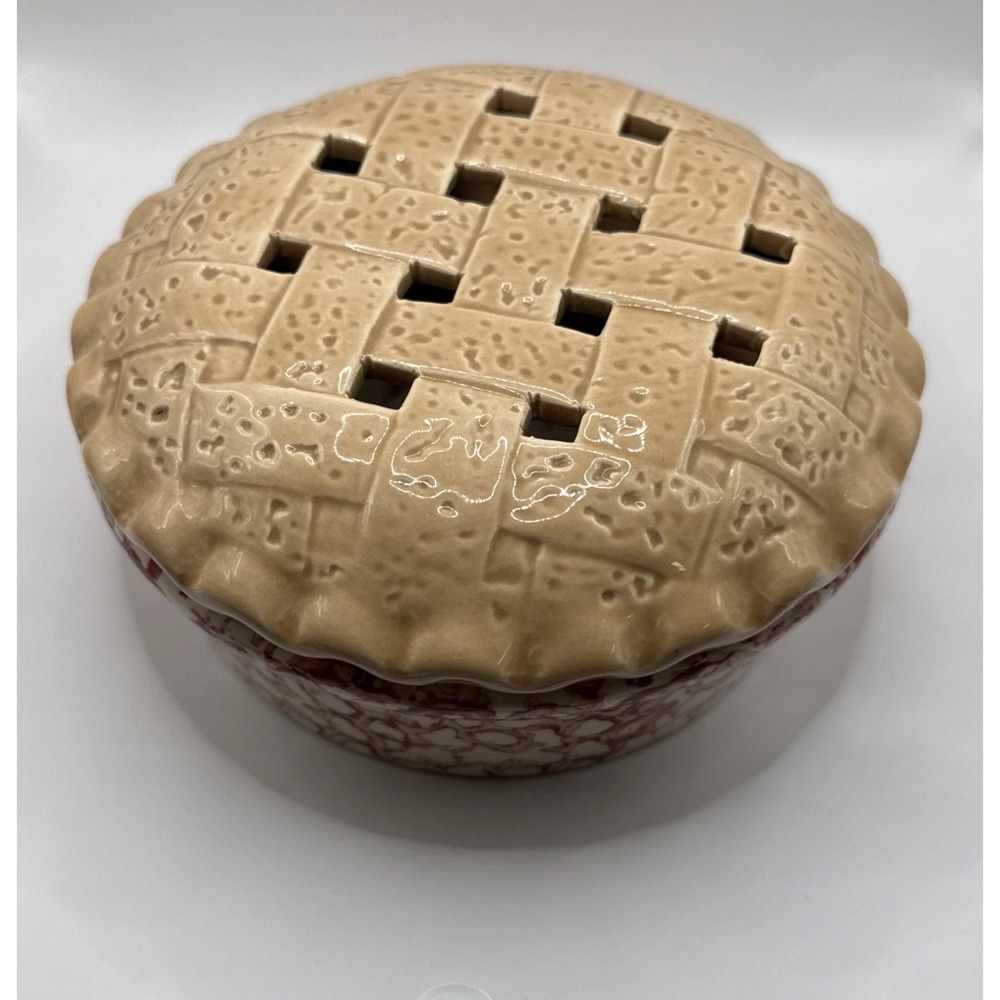 Nantucket Home Ceramic Pie Potpourri Holder